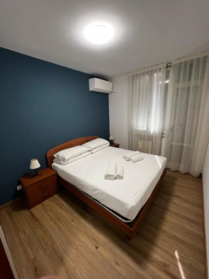 Apartment Cornicello With Pool By Glam Bardolino Italy